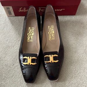 Salvatore Ferragamo Navarra Women’s Shoes